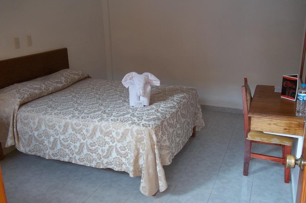 Hotel Arcos Del Parque Acayucan Номер фото