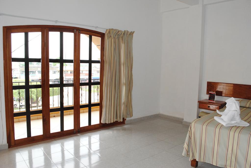 Hotel Arcos Del Parque Acayucan Екстер'єр фото
