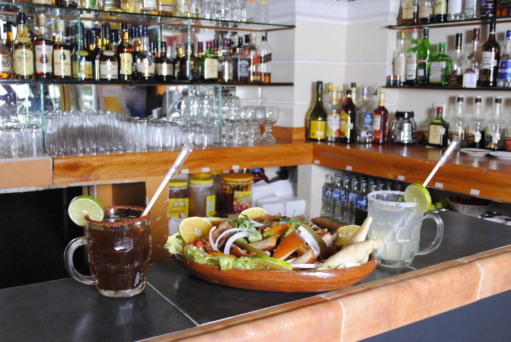 Hotel Arcos Del Parque Acayucan Екстер'єр фото