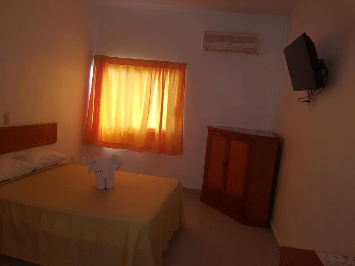 Hotel Arcos Del Parque Acayucan Екстер'єр фото